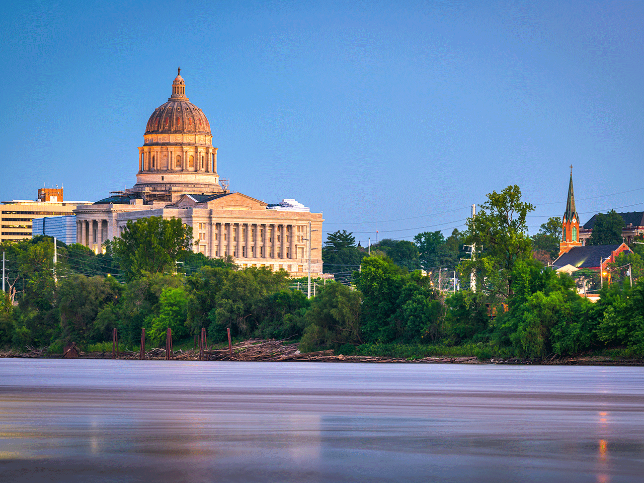 AdobeStock_343514480_JeffCity Water Filters That Remove PFAS & Protect Your Tap Water